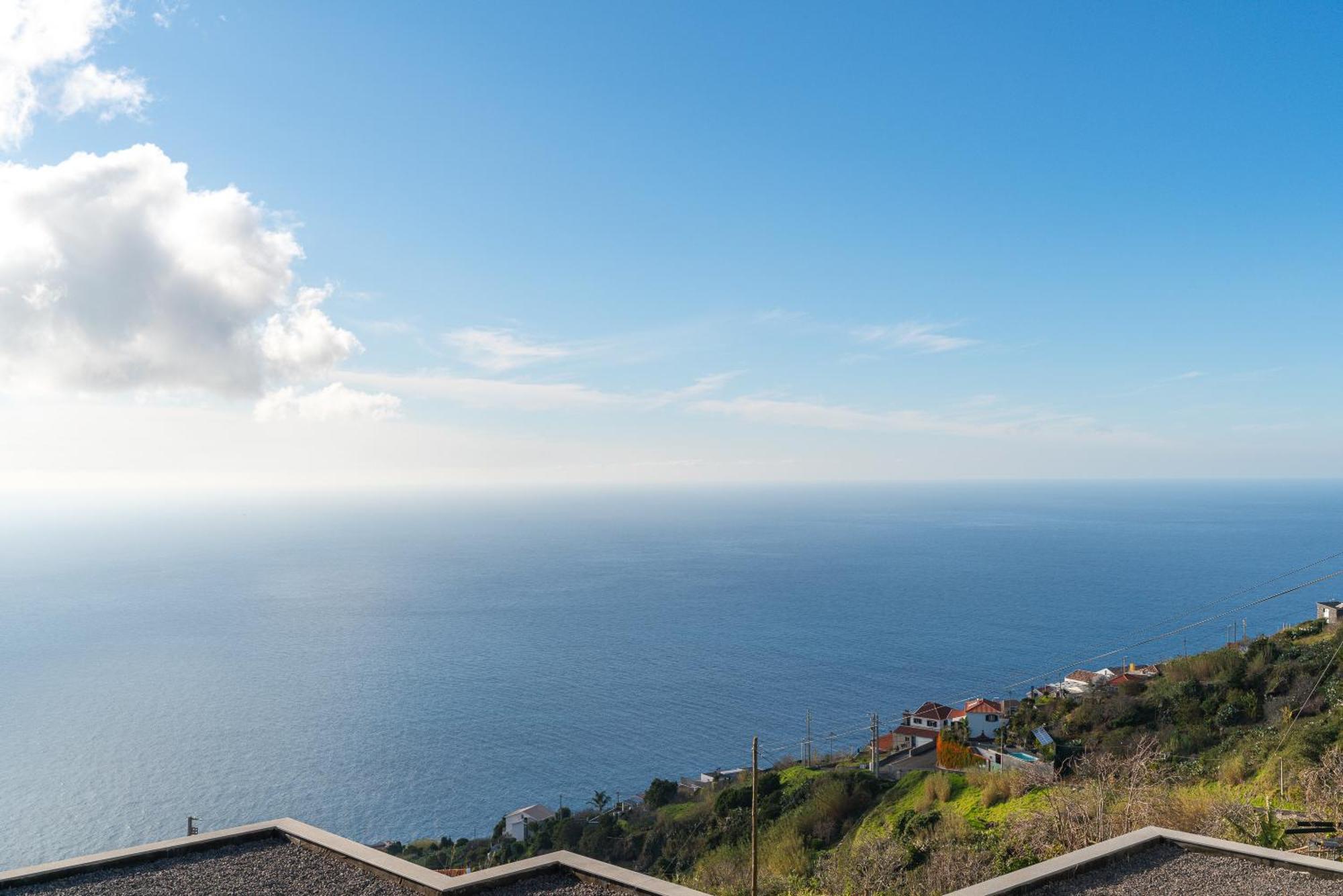 Ourmadeira - Sunset Cliff Villas, Contemporary Faja da Ovelha Room photo