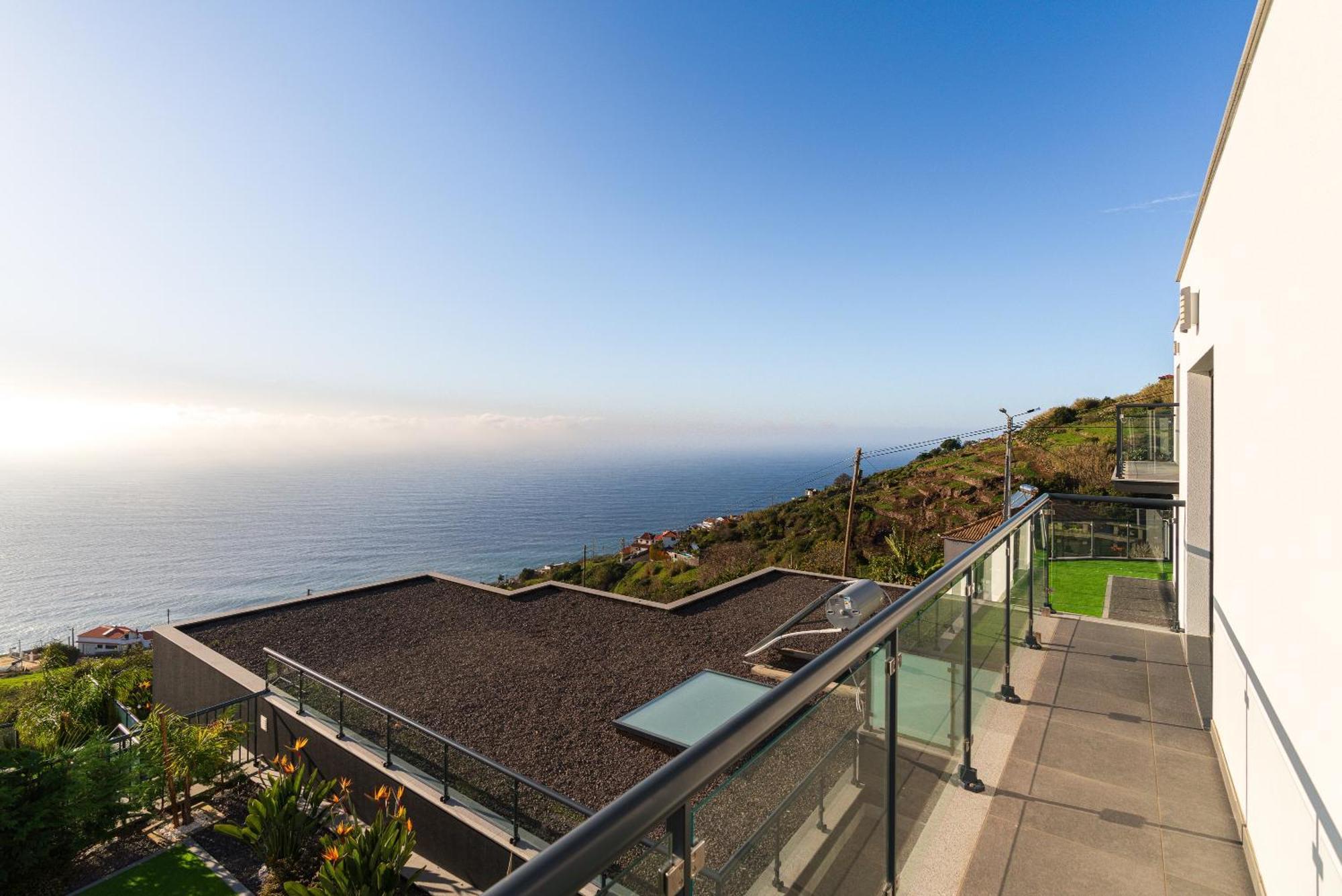 Ourmadeira - Sunset Cliff Villas, Contemporary Faja da Ovelha Room photo